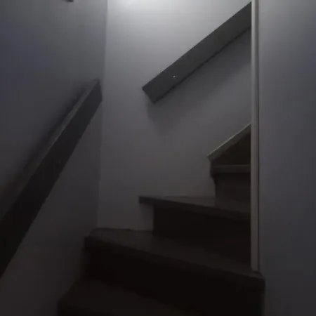 酒店 Omakotitalo Kemissa *